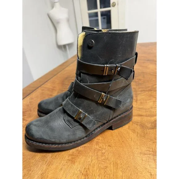 Bussola Prague Women’s 40 Black Ebony Leather Buckle Moto Ankle Boots Steampunk - Picture 2 of 13